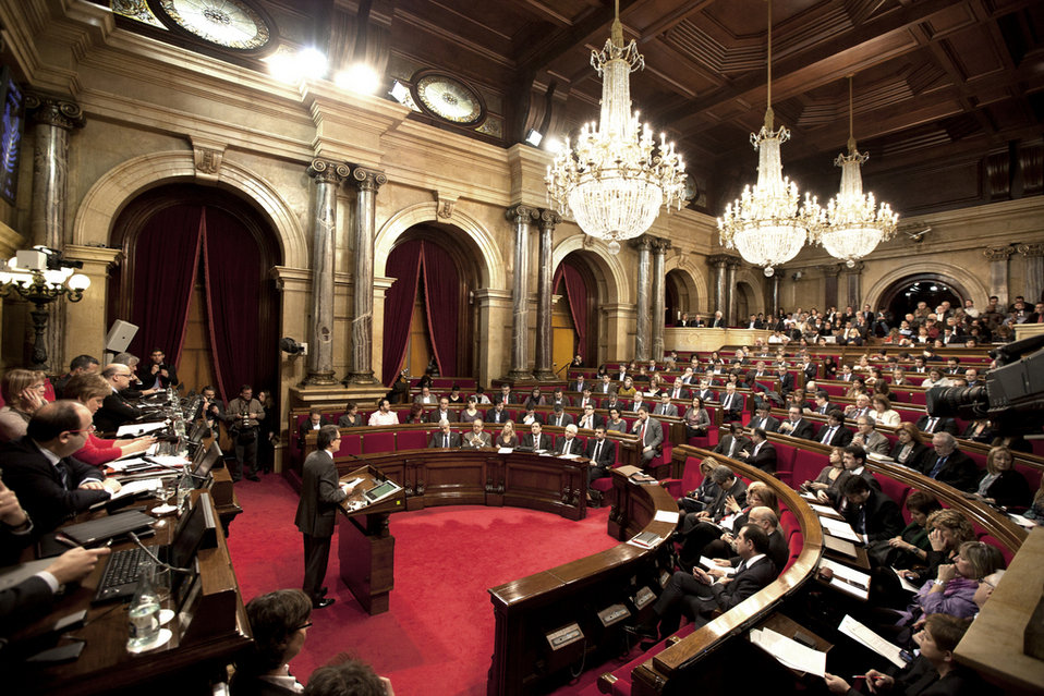 Parlamento-Cataluña