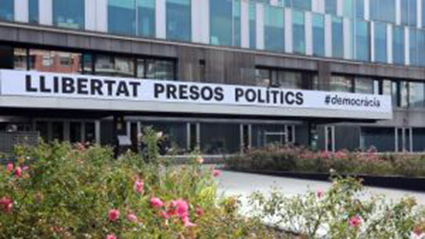 Pancarta presos politicos Cataluña