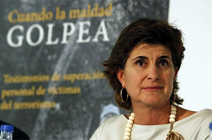 María San Gil contra altos cargos del PP y Mariano Rajoy