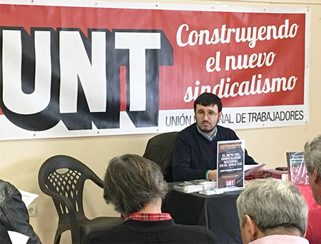 Jorge Garrido San Román, presidente del sindicato Unión Nacional de Trabajadores (UNT)