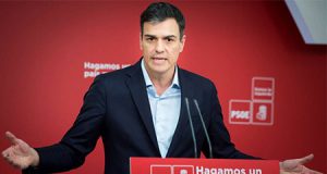 Pedro Sánchez en un mitin del PSOE pidiendo y proponiendo una subida de impuestos
