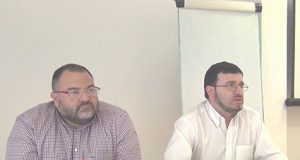 Norberto Pico y Jorge Garrido de Falange Española de las JONS en un acto político