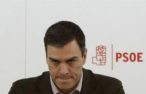 Pedro Sánchez en la sede del PSOE enfadado