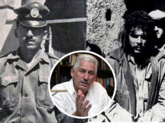 Gary Prado Salmón y el preso Che Guevara antes de su muerte