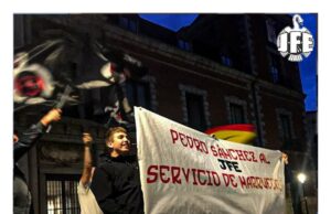 Juventudes Falangistas de España frente al ministerio de Asuntos Exteriores contra los insultos de Marruecos