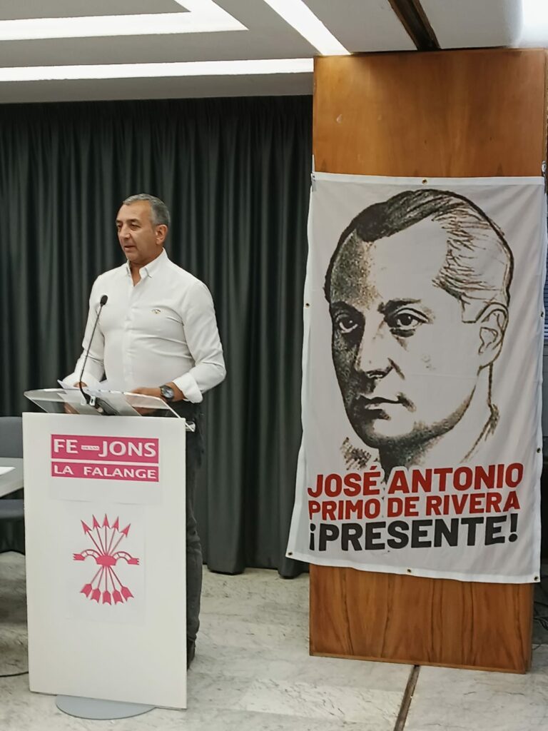 Manuel Andrino Lobo acto político falangista Cartagena (Murcia) La Falange
