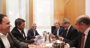 Pacto de coalición para gobernar la Comunidad Valenciana entre Partido Popular y VOX