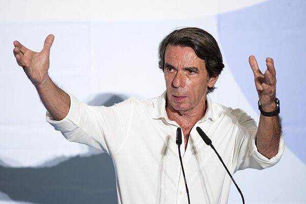 José María Aznar ataca a Pedro Sánchez en plena campaña electoral