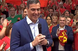 Pedro Sánchez en Ferraz en un discurso después del debate contra Feijóo