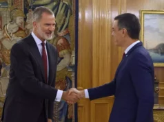 El Rey firma su sentencia de muerte y propone a Pedro Sánchez como candidato