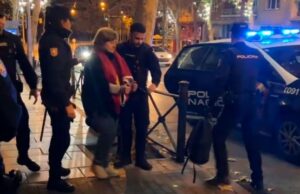 El Gobierno y el PSOE prohíben rezar en la calle todo aquel que lo haga será detenido   