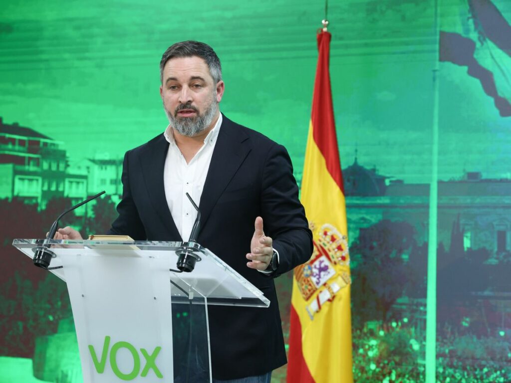 El PSOE buscará “ilegalizarnos” después de la Asamblea de VOX