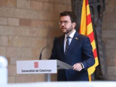 Aragonès convoca elecciones en Cataluña para que Puigdemont no le quite el puesto