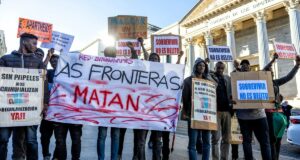 El PSOE y el PP legalizan a medio millón de inmigrantes creando violencia contra los españoles