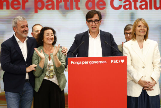 Los resultados en Cataluña provocan un caos en el PSOE y nuevas elecciones